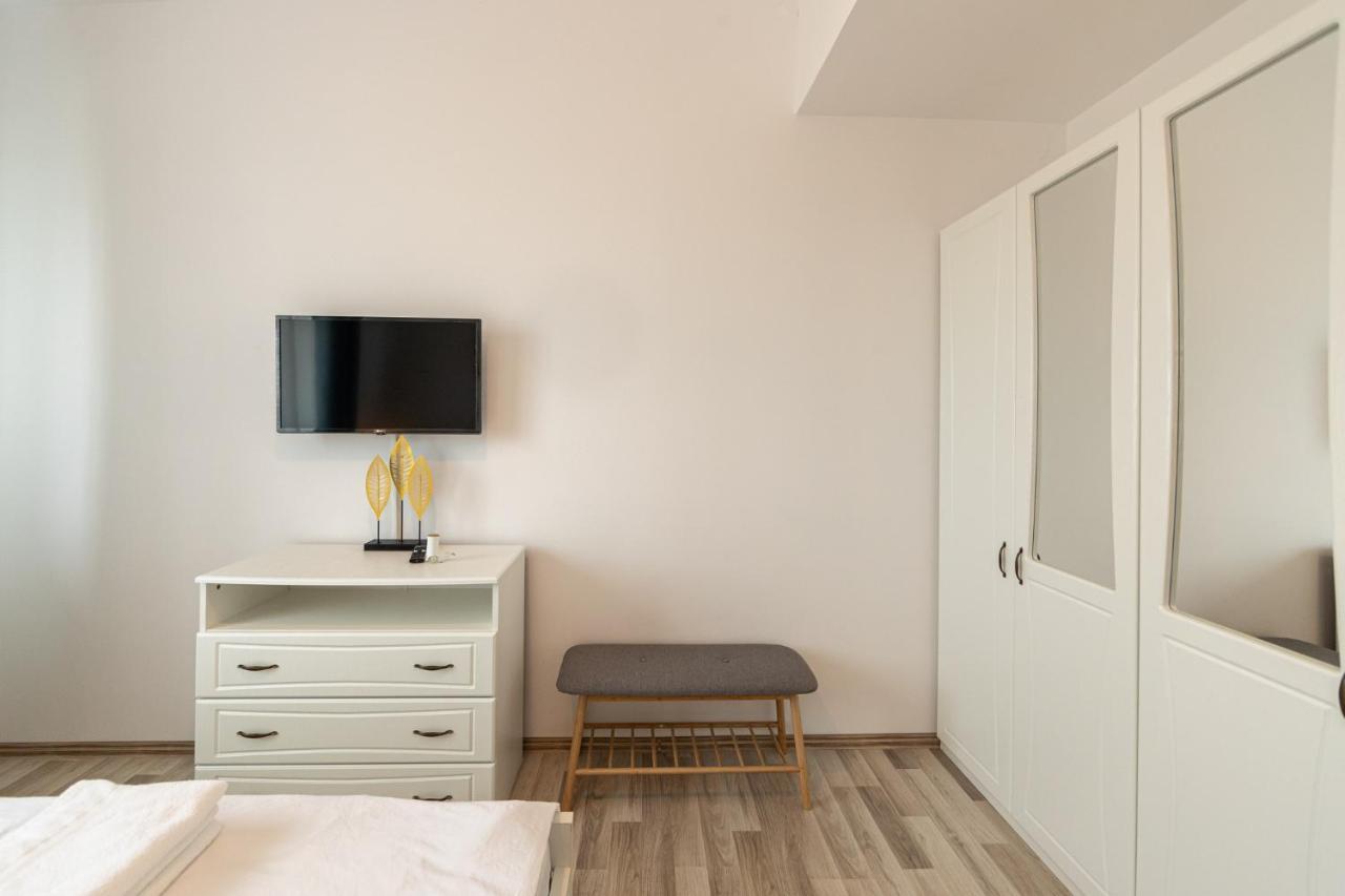 Citadel Apartament'S Rîşnov Ngoại thất bức ảnh